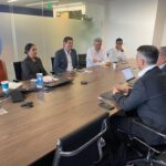 Alfonso Martínez presenta las ventajas competitivas de Morelia ante la Cámara de Comercio de Los Ángeles