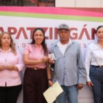 Gobierno de Apatzingán acerca programa Orgullo Migrante a la ciudadanía.